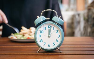 When to Eat Salads? Expert Answers TheBest Times