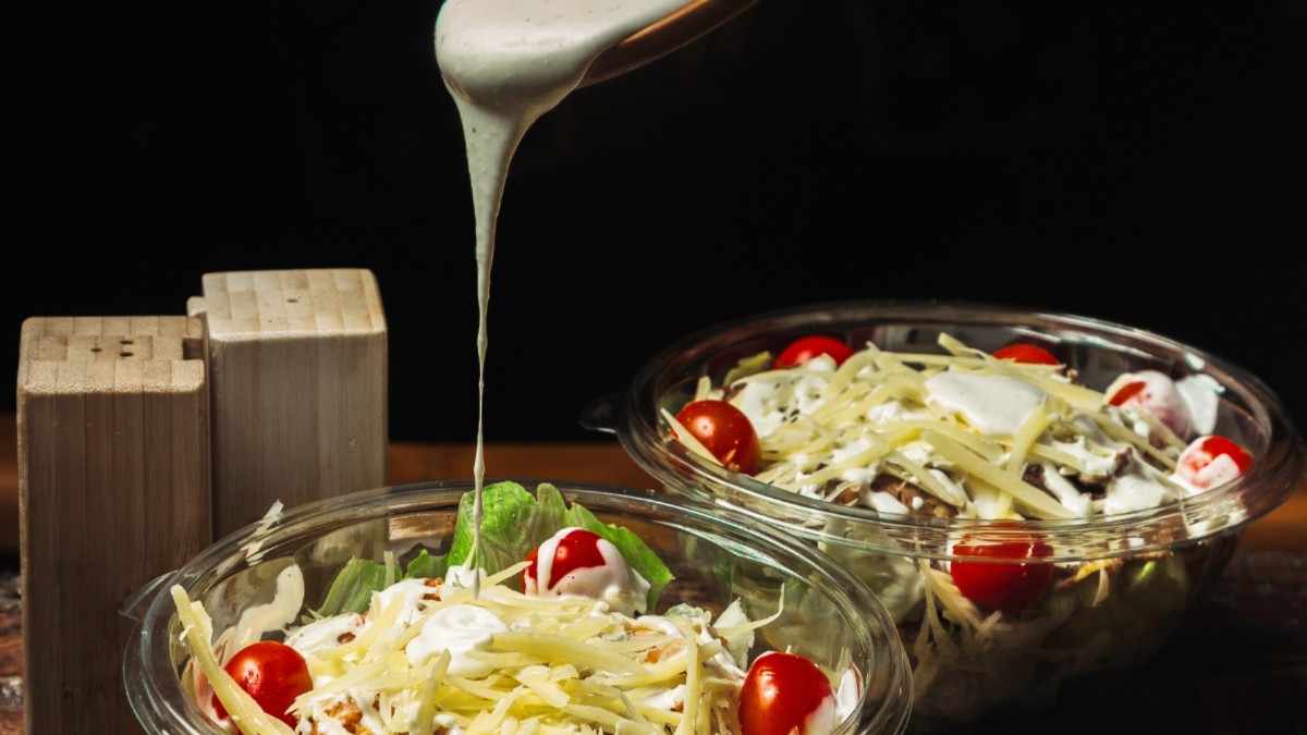 image showing salad dressing at me & salads bangalore
